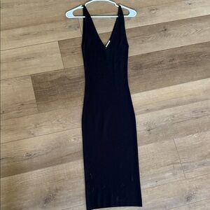 Autumn Cashmere Sleek Black Midi Dress